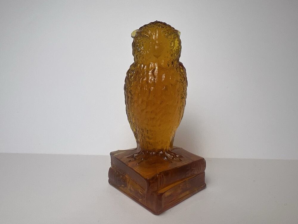 Vintage Degehart/Boyd “Wise Old Owl” Amber
